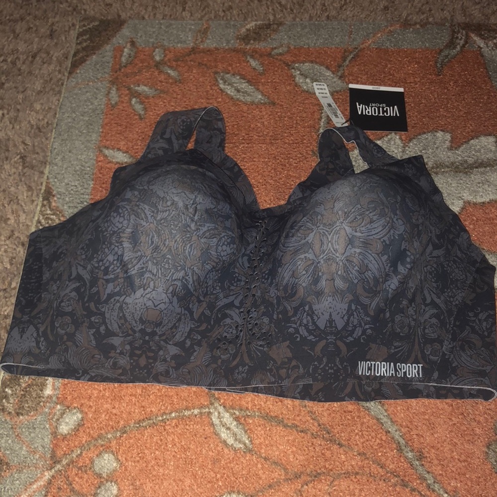 VS Sports Bra